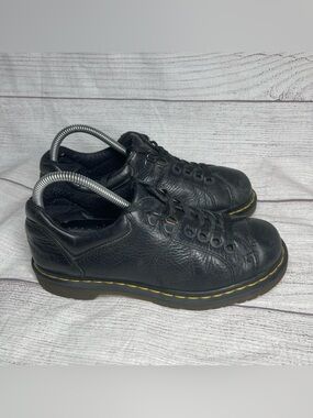 Dr. Martens Women’s 8 Black Grizzly Leather Chunky Oxford Shoes